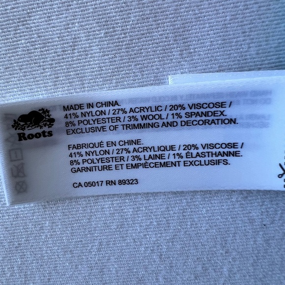 NWT - ROOTS Cozy knit Toque beanie in Posy Green - Picture 6 of 7